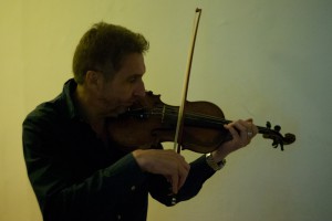 matthias-kaiser-viol-colour